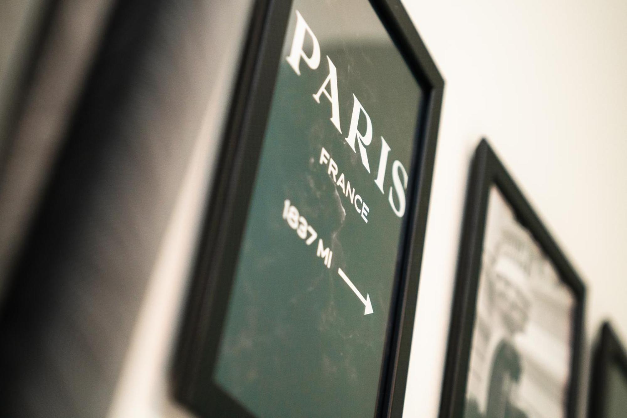 Appartement City: Live, Work, Play